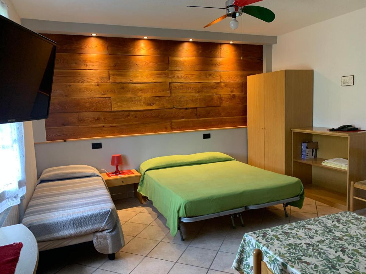 Agriturismo Gli Ulivi Garlenda Εξωτερικό φωτογραφία